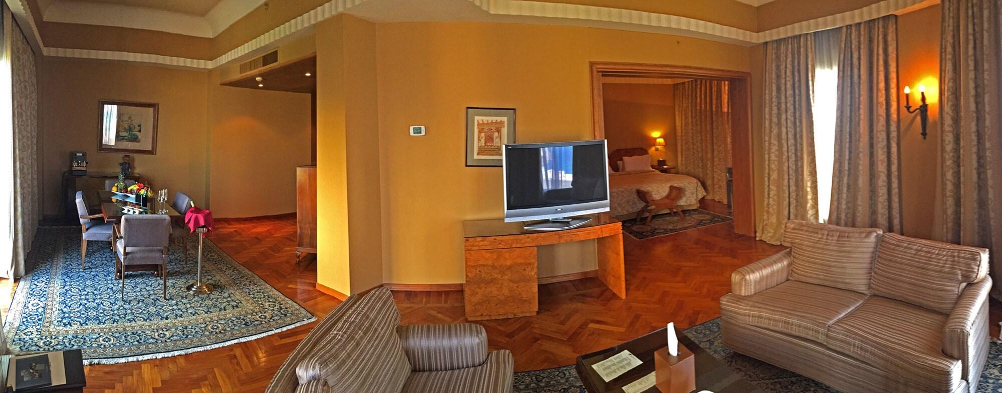 Warwick Palm Beach Hotel Beirut Exterior photo