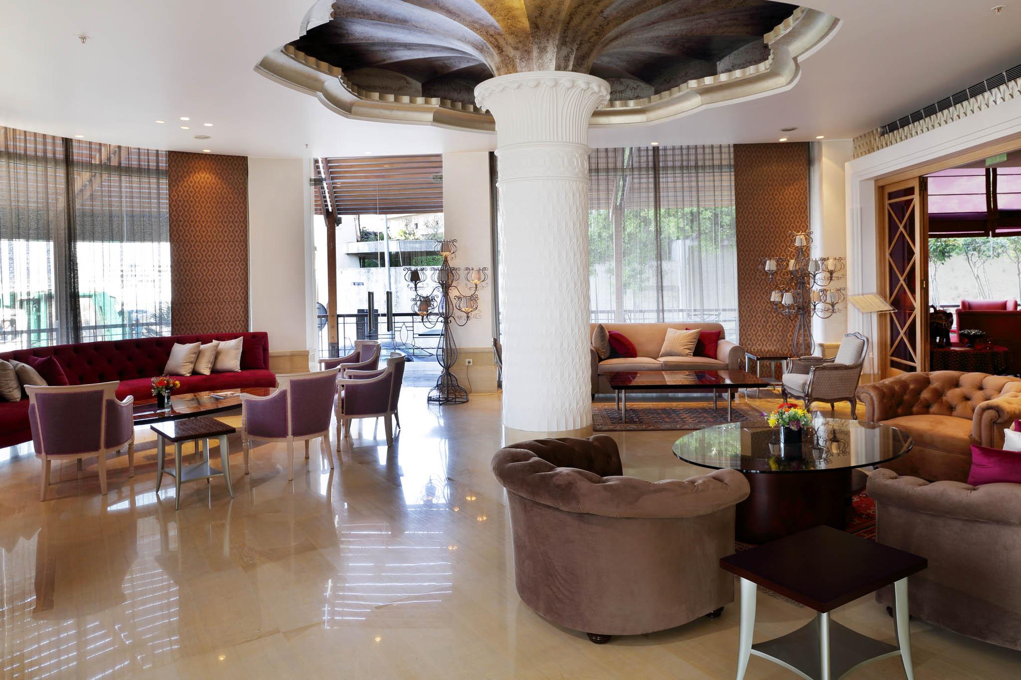 Warwick Palm Beach Hotel Beirut Exterior photo