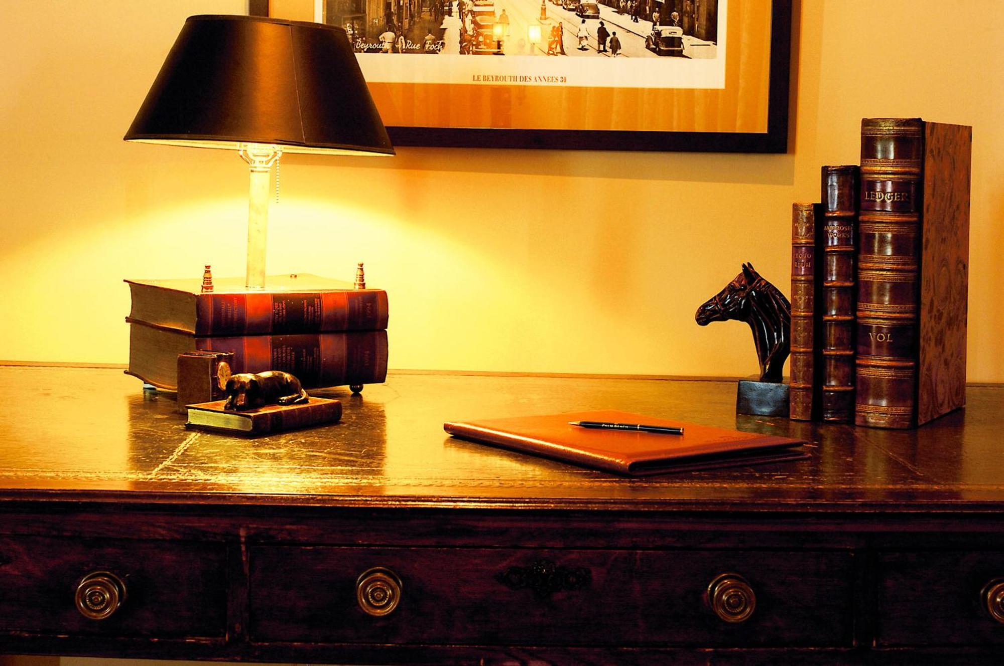 Warwick Palm Beach Hotel Beirut Room photo